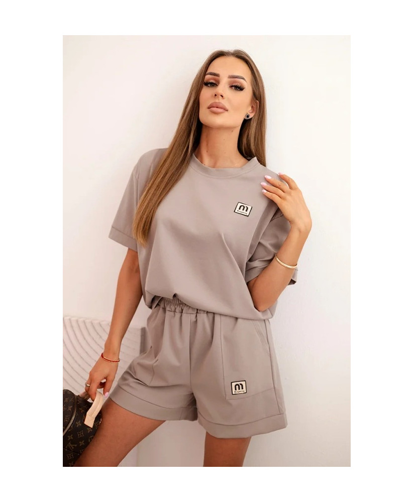 Dámsky punto komplet s krátkym rukávom a voľnými šortkami