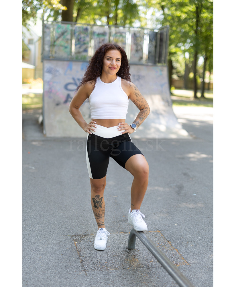 Sťahujúce legíny s push up efektom