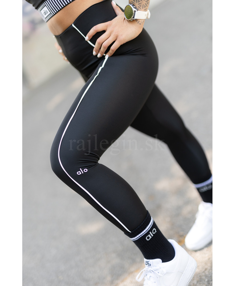 Dámske kratšie  ponožky ALO