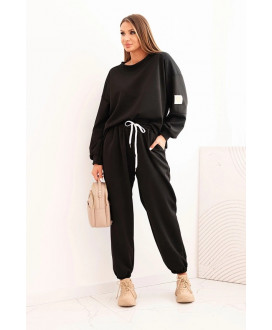 Dámsky komplet s voľnou mikinou a nohavicami s nápisom LOVE