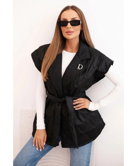 Dámska prešívaná vesta s opaskom a širokým golierom