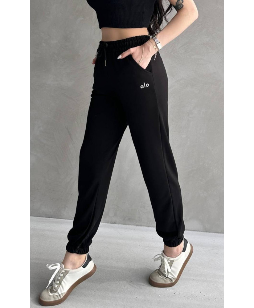 Dámske tepláky značky ALO