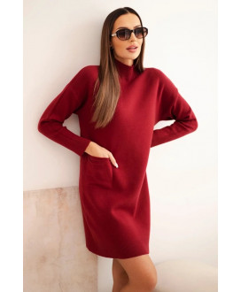 Dámske šaty s golierom