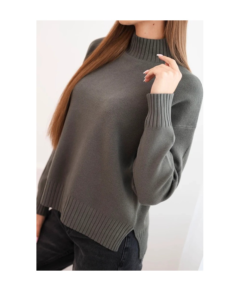 Dámsky sveter s polovičným golierom