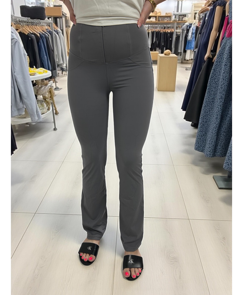 Extra formujúce a sťahujúce legíny  SUZZIE