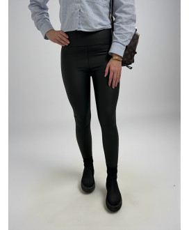 Zateplené kožené formujúce legíny