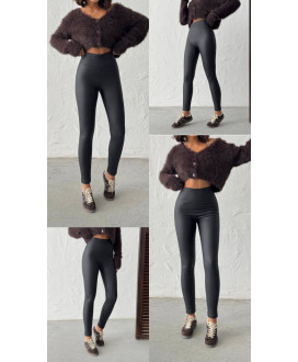 Zateplené kožené formujúce legíny