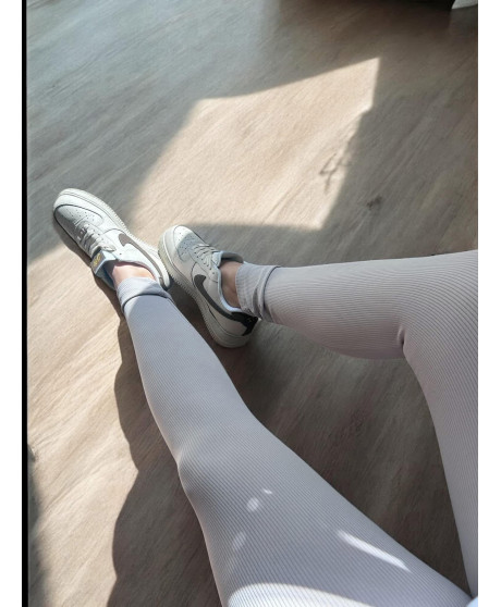 Rebrované nezateplené legíny s vysokým pásom