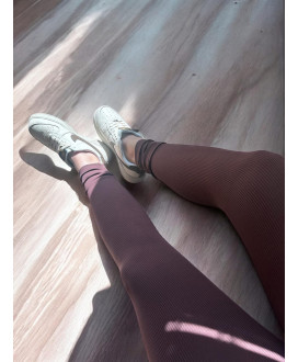 Rebrované nezateplené legíny s  vysokým pásom