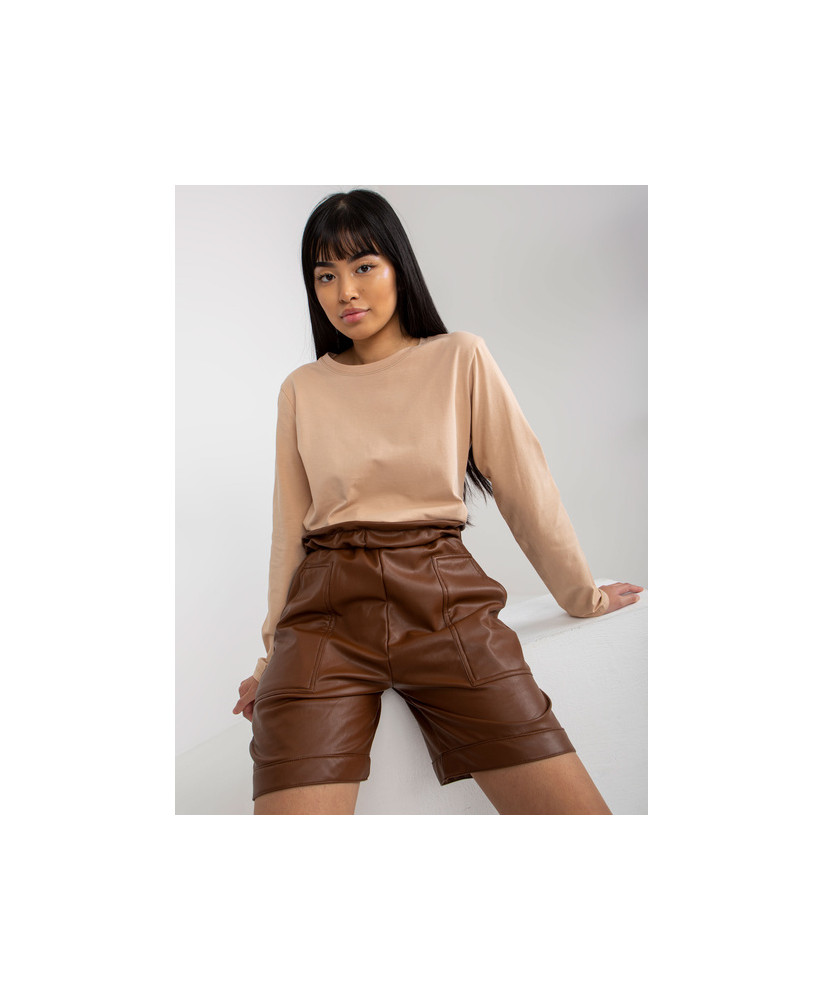 Dámske kožené zateplené šortky