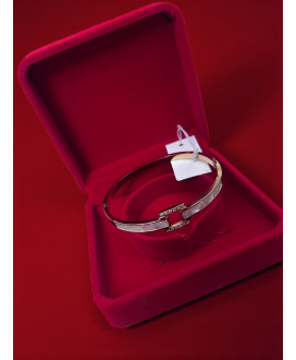 Náramok z nehrdzavej oceľe