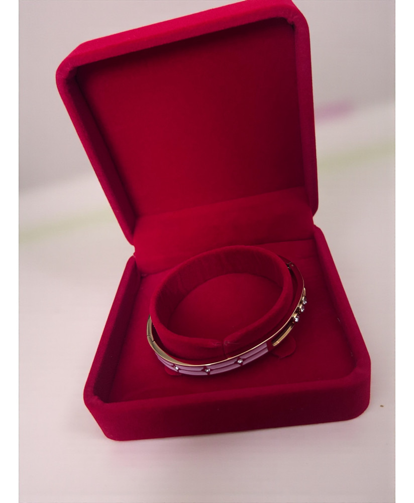 Náramok z nehrdzavej oceľe