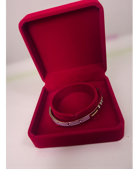 Náramok z nehrdzavej oceľe