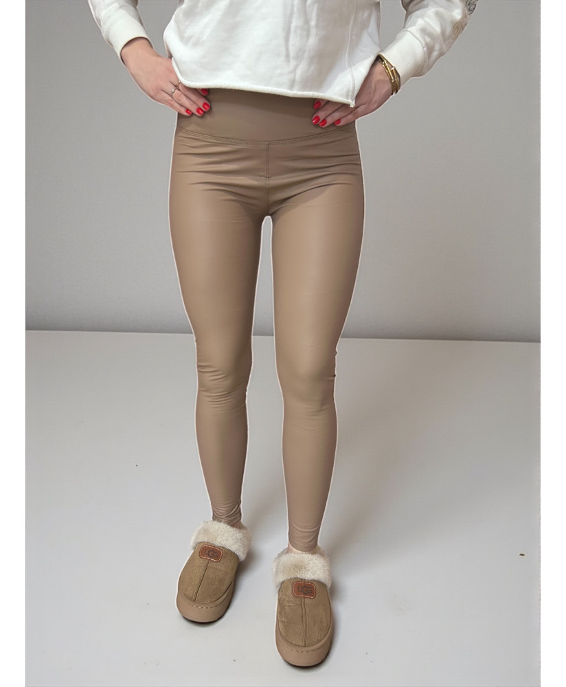 Zateplené kožené legíny s vysokým pásom