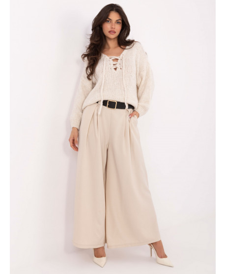 Dámske elegantné nohavice  s opaskom