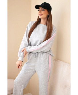 Dámsky teplákový komplet