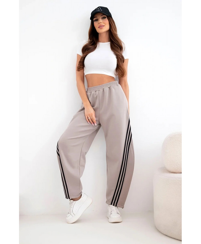 Dámske elegantné tepláky