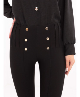 Legíny s ozdobnými gombíkmi